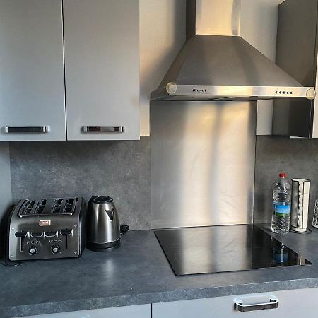 Grand F4 De 71M2 Pour 6 Personnes En Plein Centre Ville Arpajon Dış mekan fotoğraf