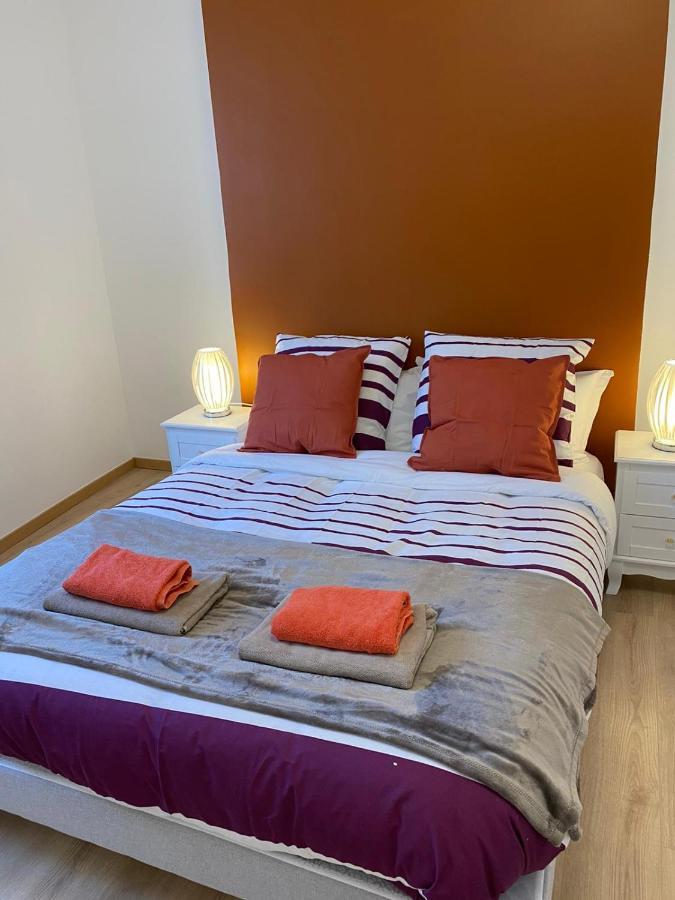 Grand F4 De 71M2 Pour 6 Personnes En Plein Centre Ville Arpajon Dış mekan fotoğraf
